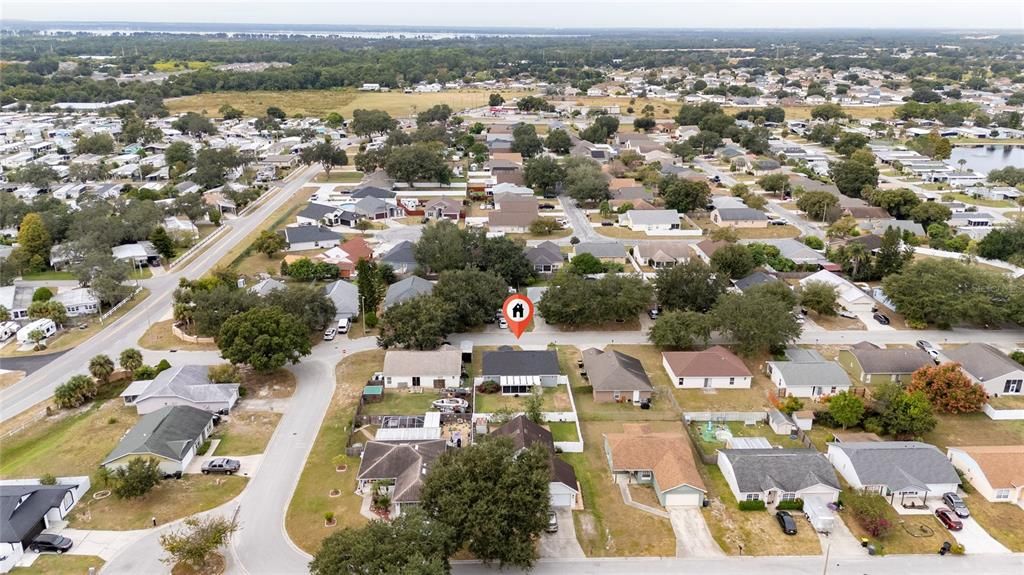 Active With Contract: $275,000 (3 beds, 2 baths, 1215 Square Feet)