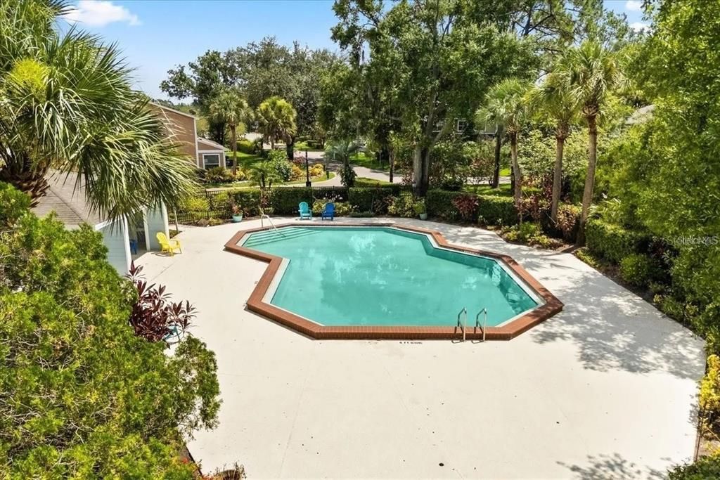 出租: $1,950 (2 贝兹, 1 浴室, 960 平方英尺)