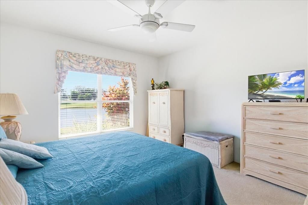 待售: $259,000 (2 贝兹, 2 浴室, 1140 平方英尺)