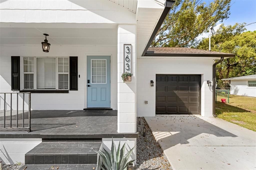 合同活跃: $275,000 (3 贝兹, 2 浴室, 1264 平方英尺)