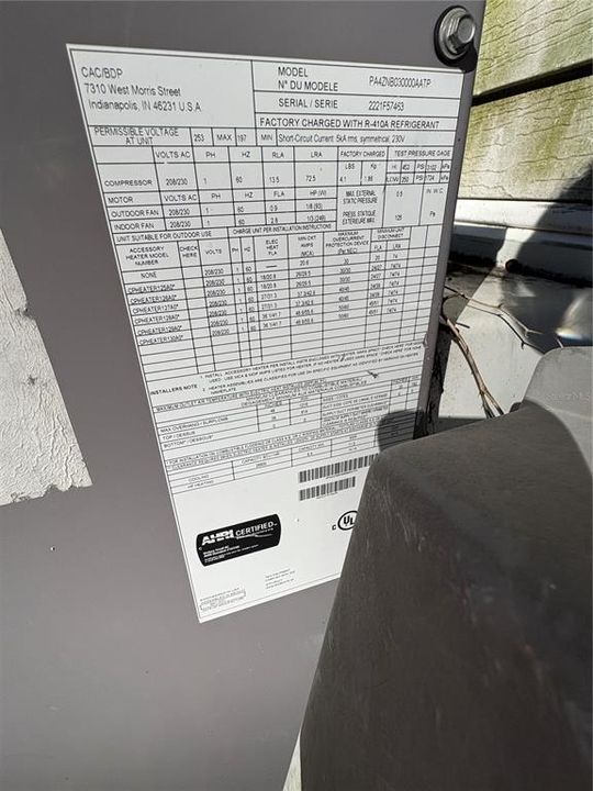 Под контрактом: $57,000 (2 спален, 1 ванн, 408 Квадратных фут)