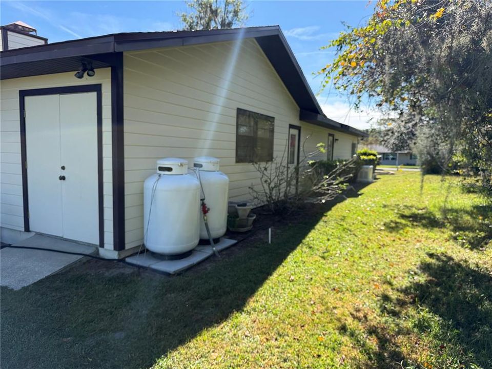 待售: $380,000 (4 贝兹, 3 浴室, 3144 平方英尺)