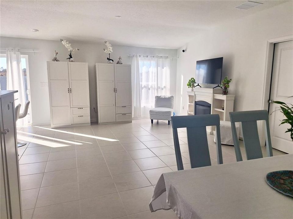 En Renta: $1,900 (3 camas, 2 baños, 1487 Pies cuadrados)