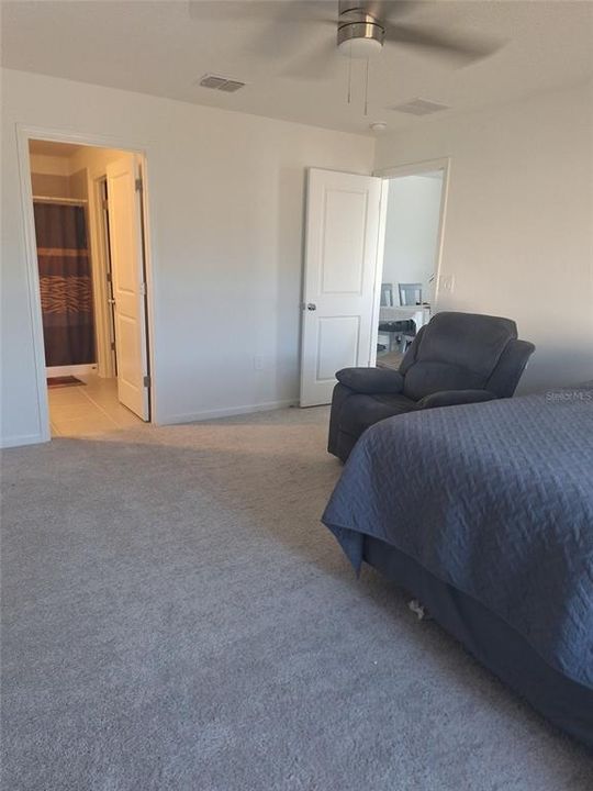 En Renta: $1,900 (3 camas, 2 baños, 1487 Pies cuadrados)