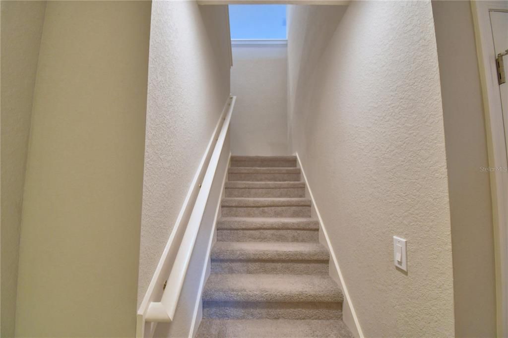 En Venta: $479,500 (5 camas, 3 baños, 3200 Pies cuadrados)