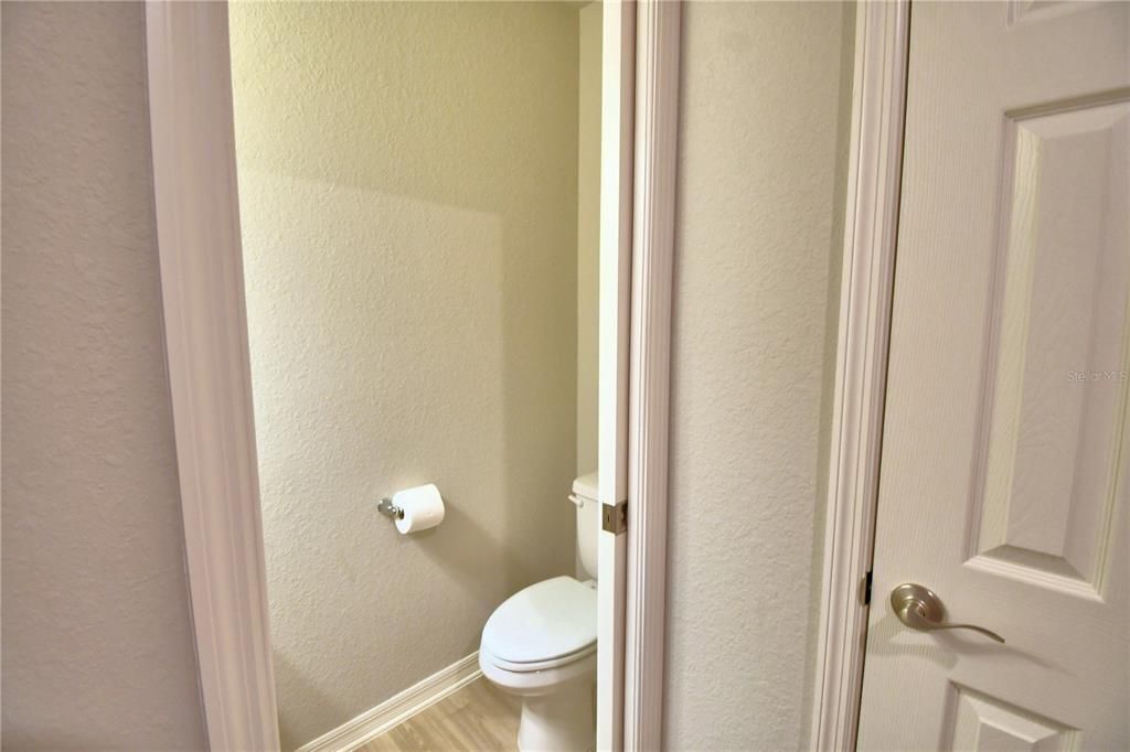 En Venta: $479,500 (5 camas, 3 baños, 3200 Pies cuadrados)