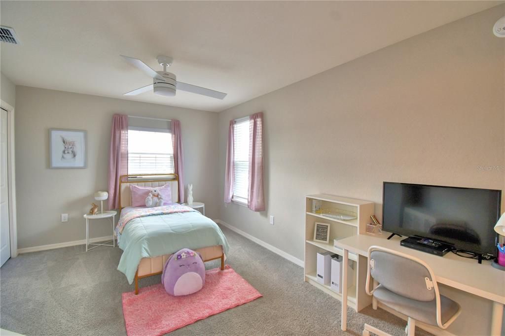 En Venta: $479,500 (5 camas, 3 baños, 3200 Pies cuadrados)