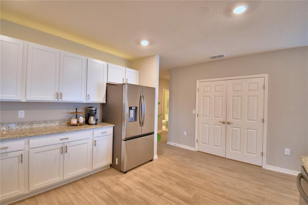 En Venta: $479,500 (5 camas, 3 baños, 3200 Pies cuadrados)