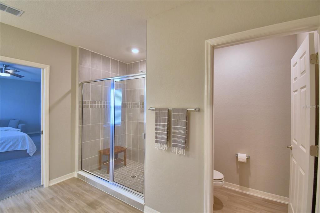 En Venta: $479,500 (5 camas, 3 baños, 3200 Pies cuadrados)