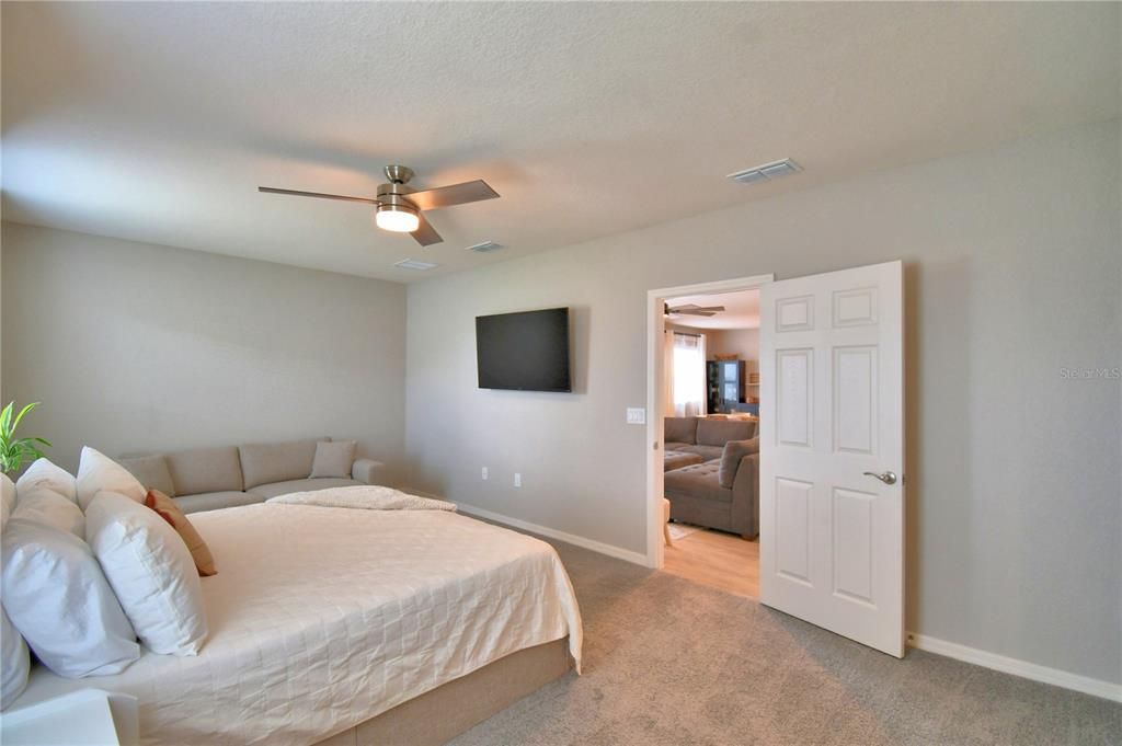 En Venta: $479,500 (5 camas, 3 baños, 3200 Pies cuadrados)