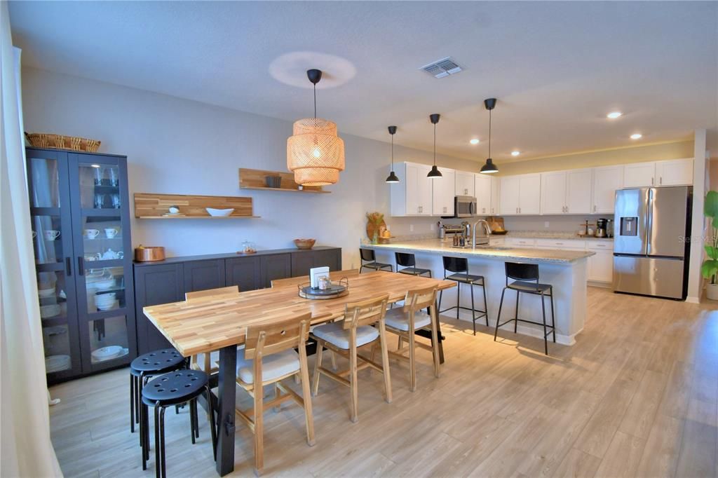 En Venta: $479,500 (5 camas, 3 baños, 3200 Pies cuadrados)