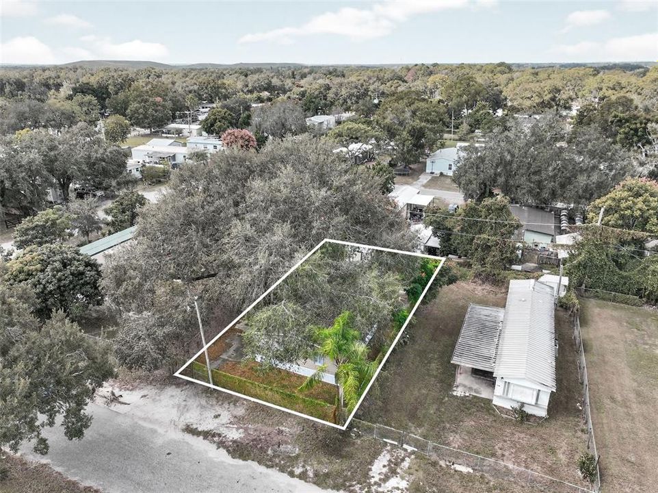 Active With Contract: $199,000 (3 beds, 2 baths, 1456 Square Feet)