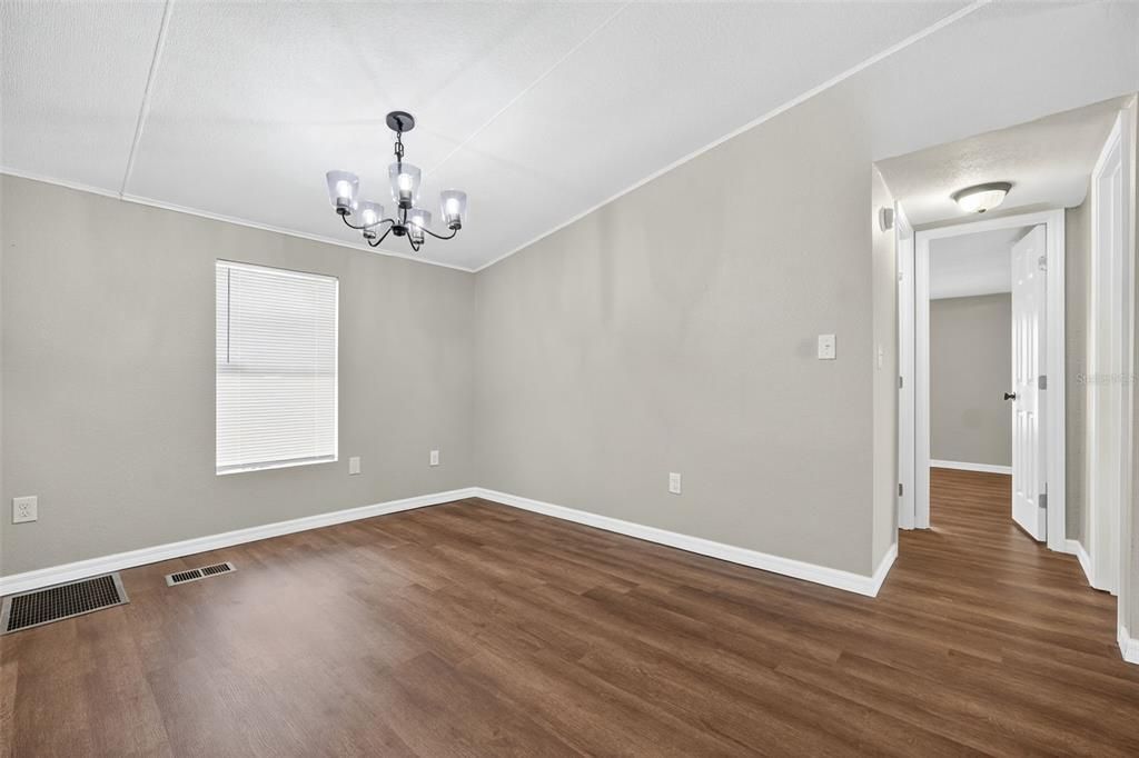 Active With Contract: $199,000 (3 beds, 2 baths, 1456 Square Feet)