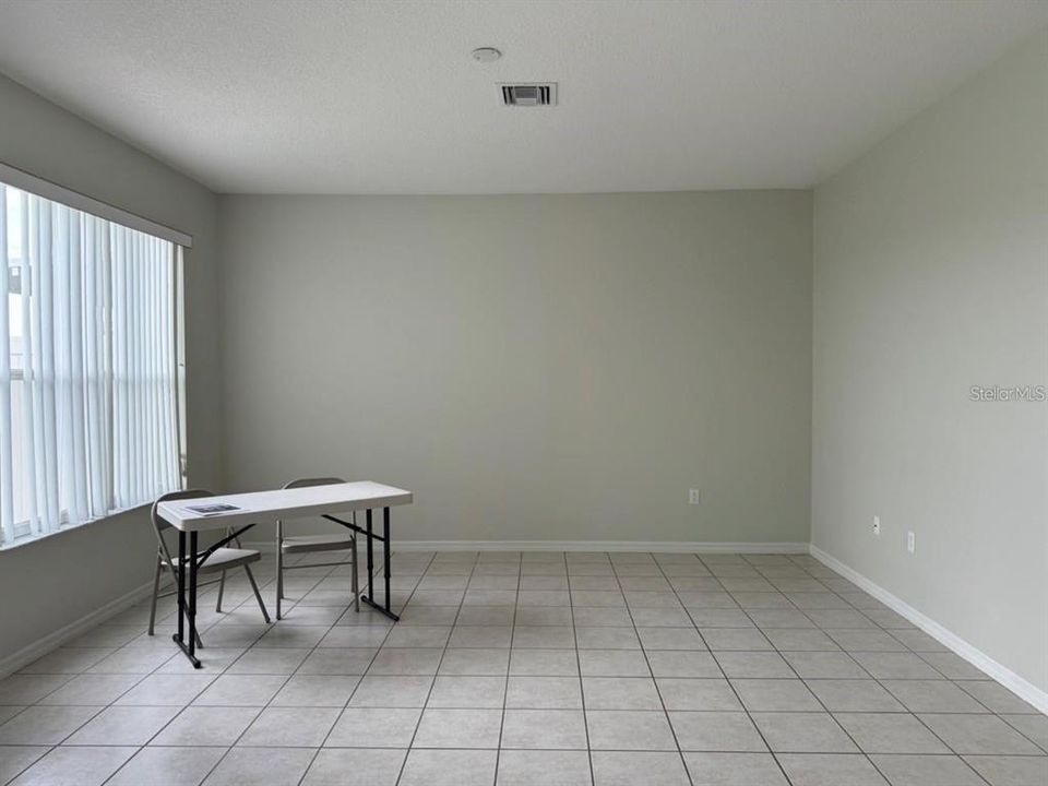 For Sale: $325,000 (3 beds, 2 baths, 2477 Square Feet)