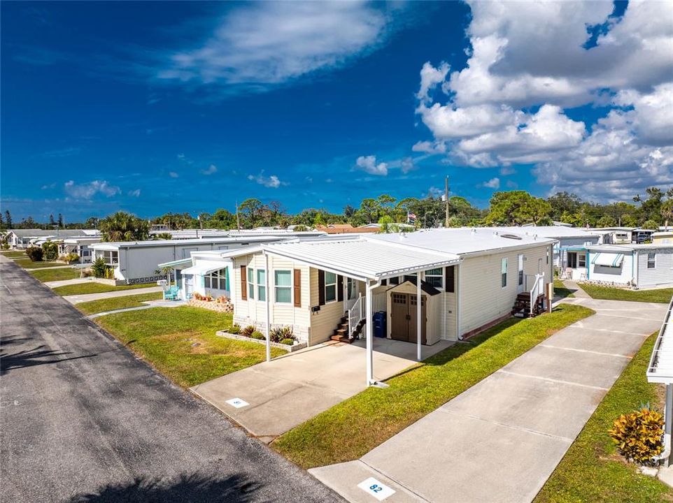 待售: $143,000 (2 贝兹, 2 浴室, 1413 平方英尺)