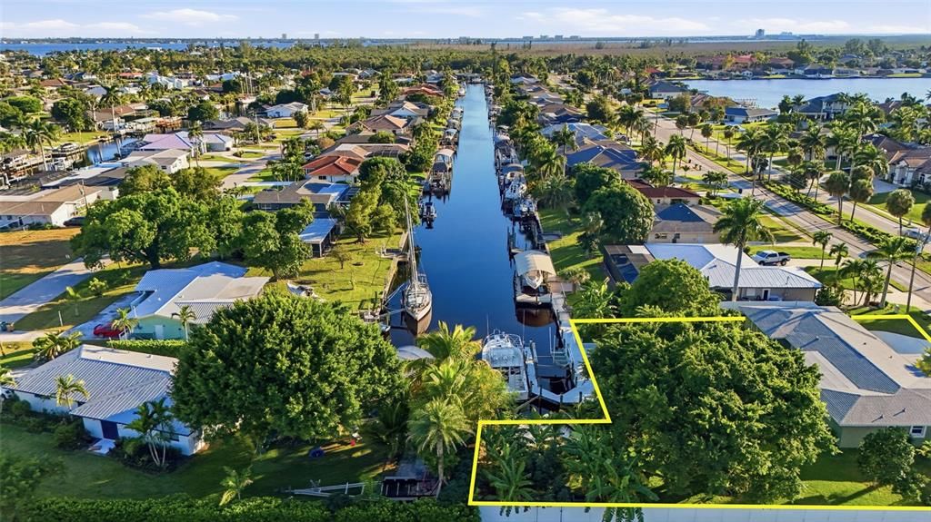 На продажу: $749,000 (3 спален, 2 ванн, 1289 Квадратных фут)