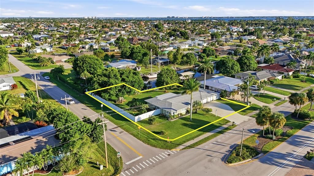 На продажу: $749,000 (3 спален, 2 ванн, 1289 Квадратных фут)