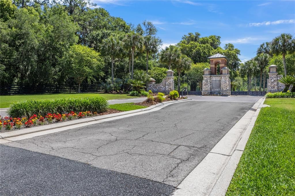 For Sale: $1,700,000 (4 beds, 3 baths, 3449 Square Feet)