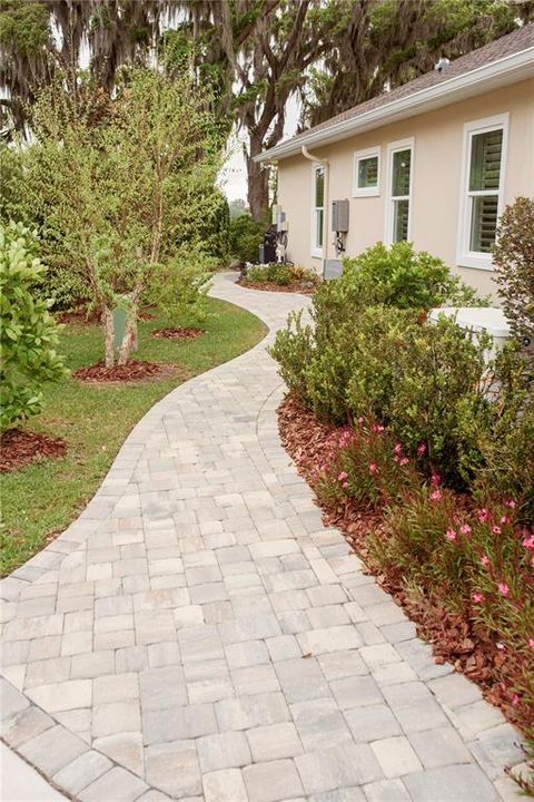 For Sale: $1,700,000 (4 beds, 3 baths, 3449 Square Feet)