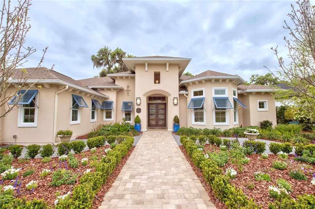 For Sale: $1,700,000 (4 beds, 3 baths, 3449 Square Feet)