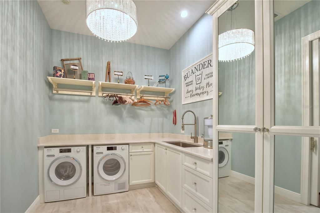 For Sale: $1,700,000 (4 beds, 3 baths, 3449 Square Feet)