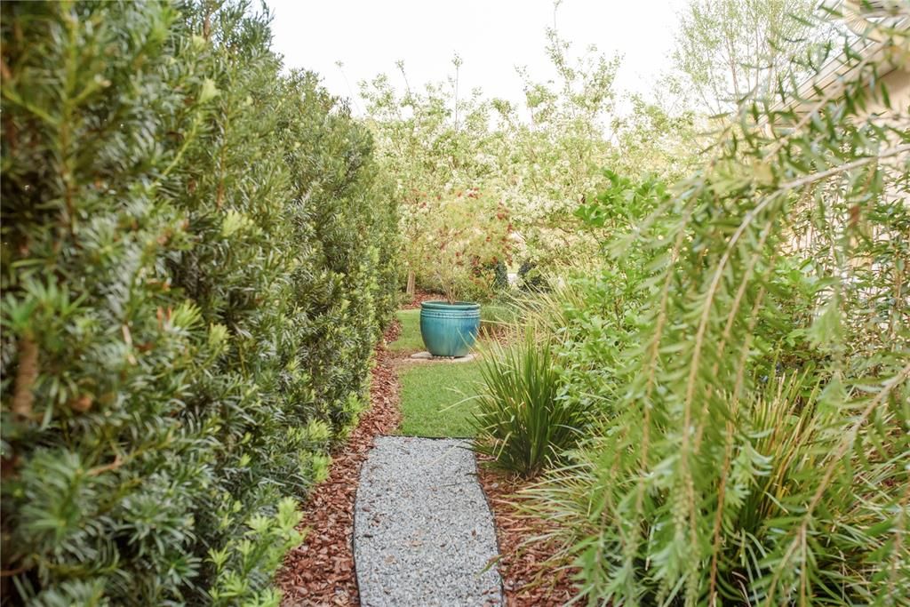 For Sale: $1,700,000 (4 beds, 3 baths, 3449 Square Feet)