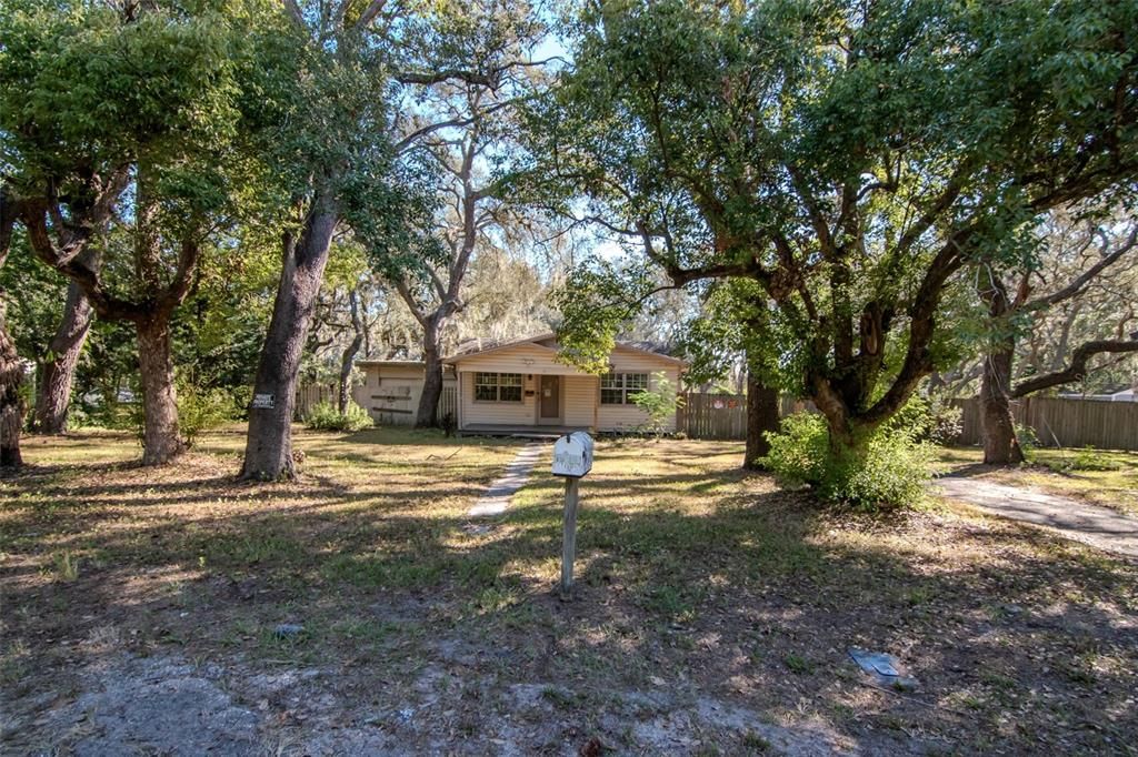 Active With Contract: $329,000 (3 beds, 1 baths, 1744 Square Feet)