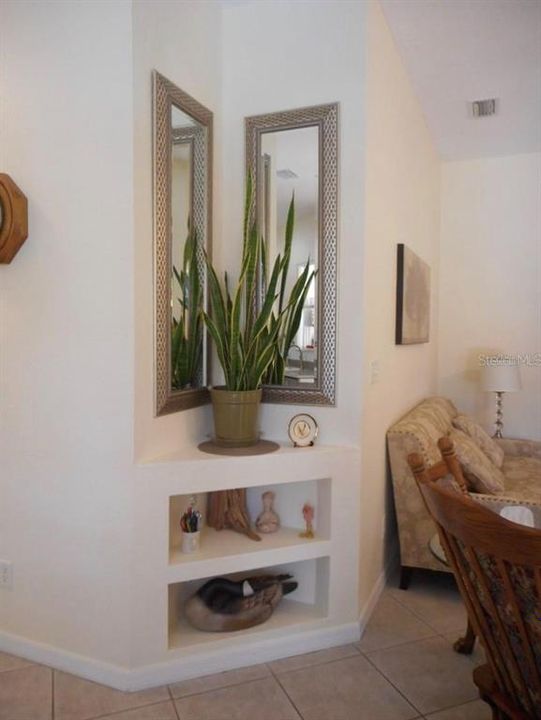 En Venta: $729,000 (3 camas, 3 baños, 2393 Pies cuadrados)