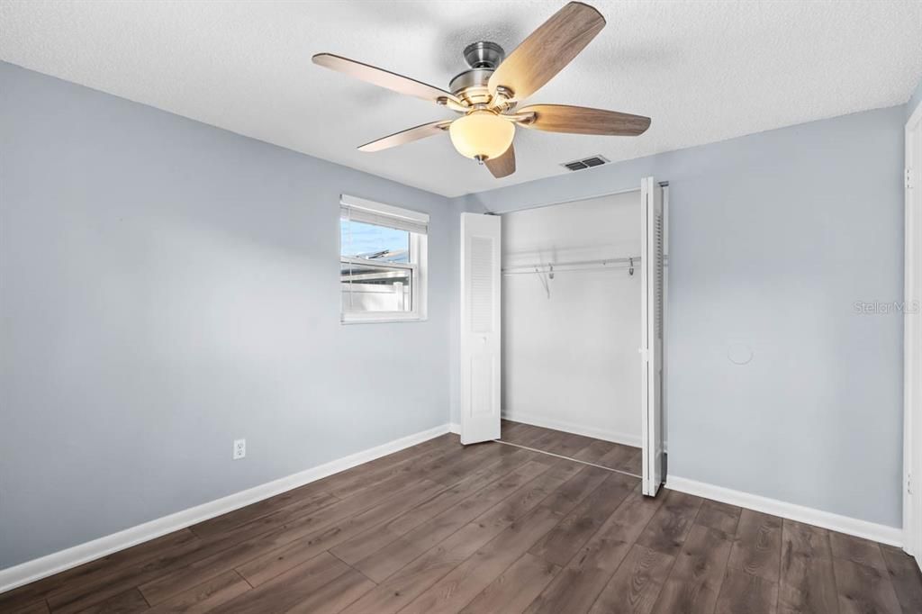 For Sale: $310,900 (3 beds, 2 baths, 1371 Square Feet)