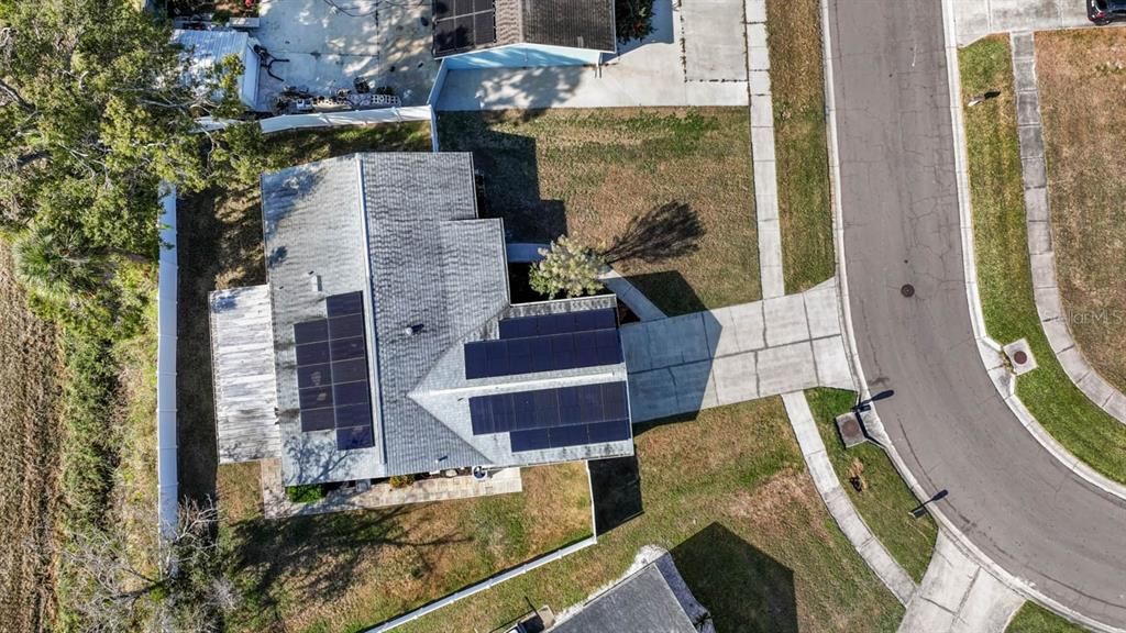 For Sale: $310,900 (3 beds, 2 baths, 1371 Square Feet)