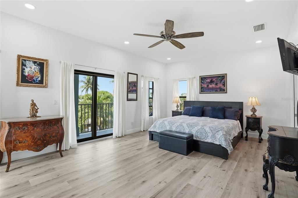 For Sale: $829,900 (4 beds, 3 baths, 3108 Square Feet)