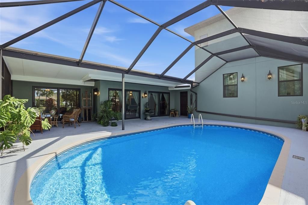 For Sale: $829,900 (4 beds, 3 baths, 3108 Square Feet)