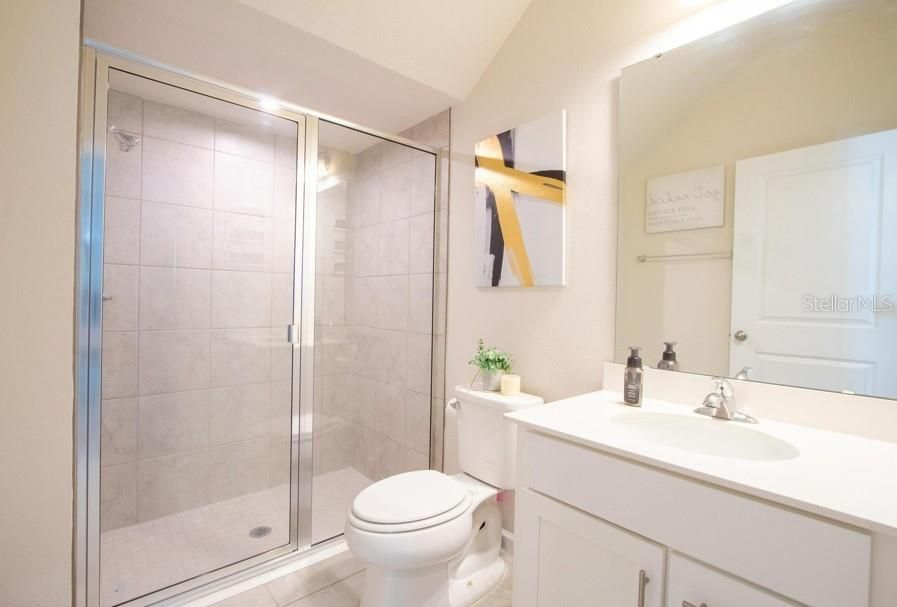 На продажу: $439,990 (4 спален, 3 ванн, 2336 Квадратных фут)