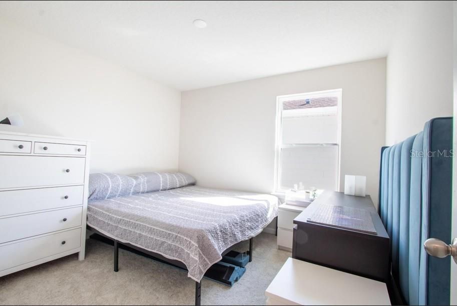 На продажу: $439,990 (4 спален, 3 ванн, 2336 Квадратных фут)