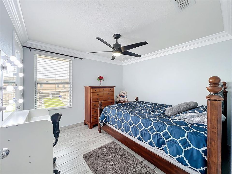 For Sale: $320,500 (3 beds, 2 baths, 1695 Square Feet)