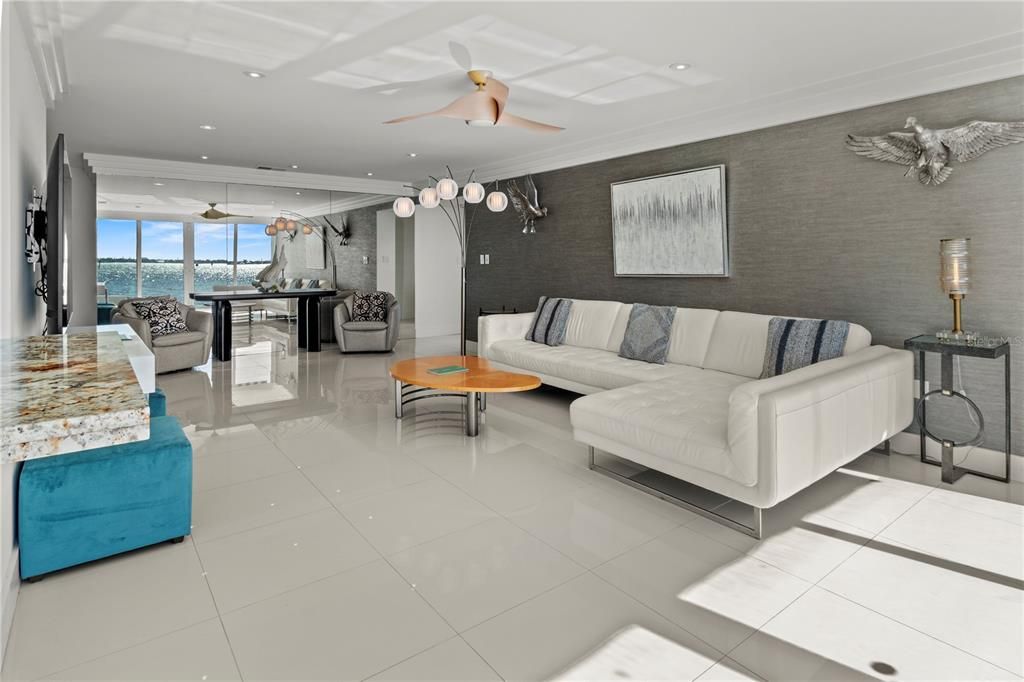 For Sale: $1,350,000 (3 beds, 2 baths, 1705 Square Feet)