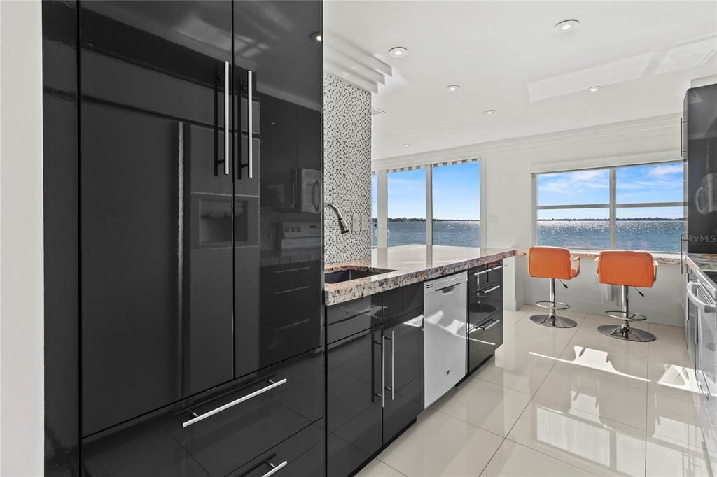 For Sale: $1,350,000 (3 beds, 2 baths, 1705 Square Feet)