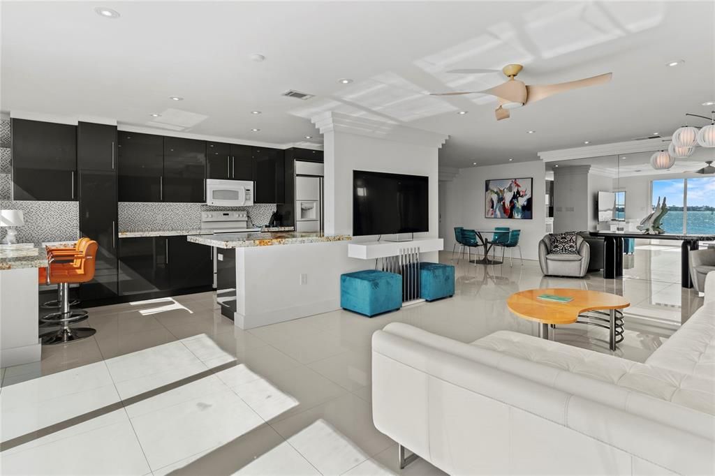 For Sale: $1,350,000 (3 beds, 2 baths, 1705 Square Feet)