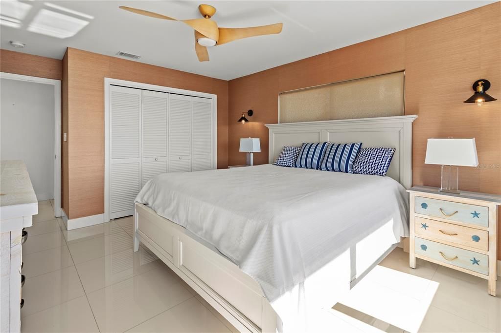 For Sale: $1,350,000 (3 beds, 2 baths, 1705 Square Feet)