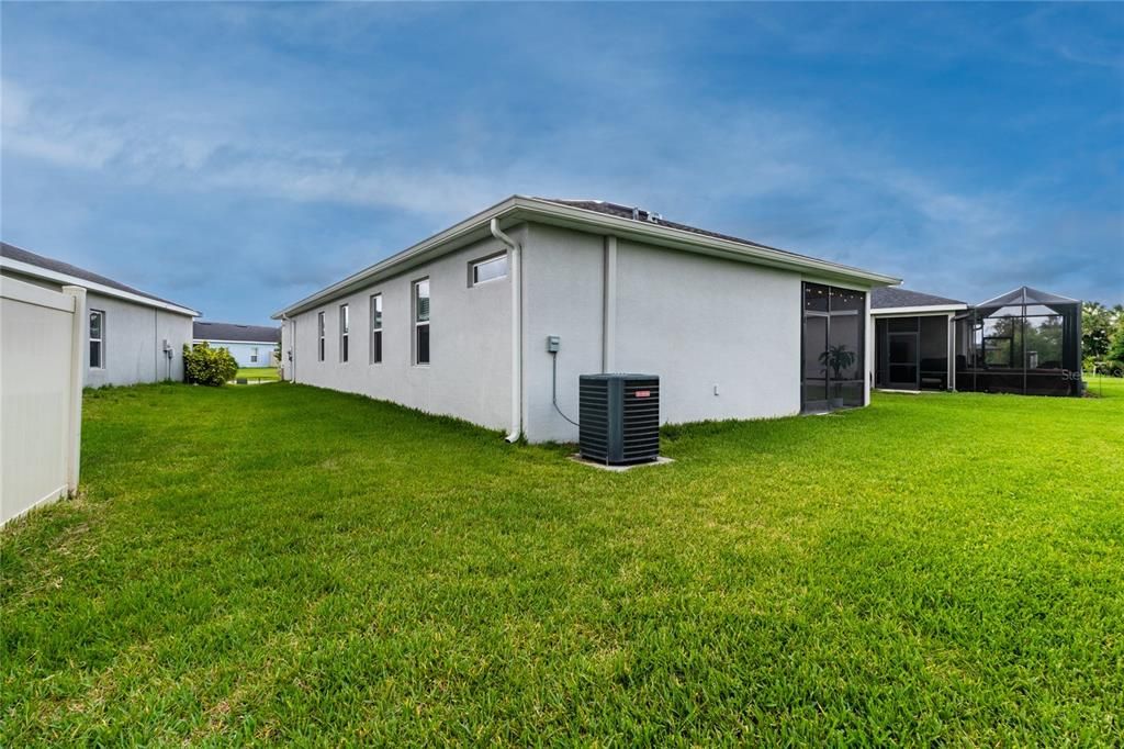 Activo con contrato: $329,000 (3 camas, 2 baños, 1509 Pies cuadrados)