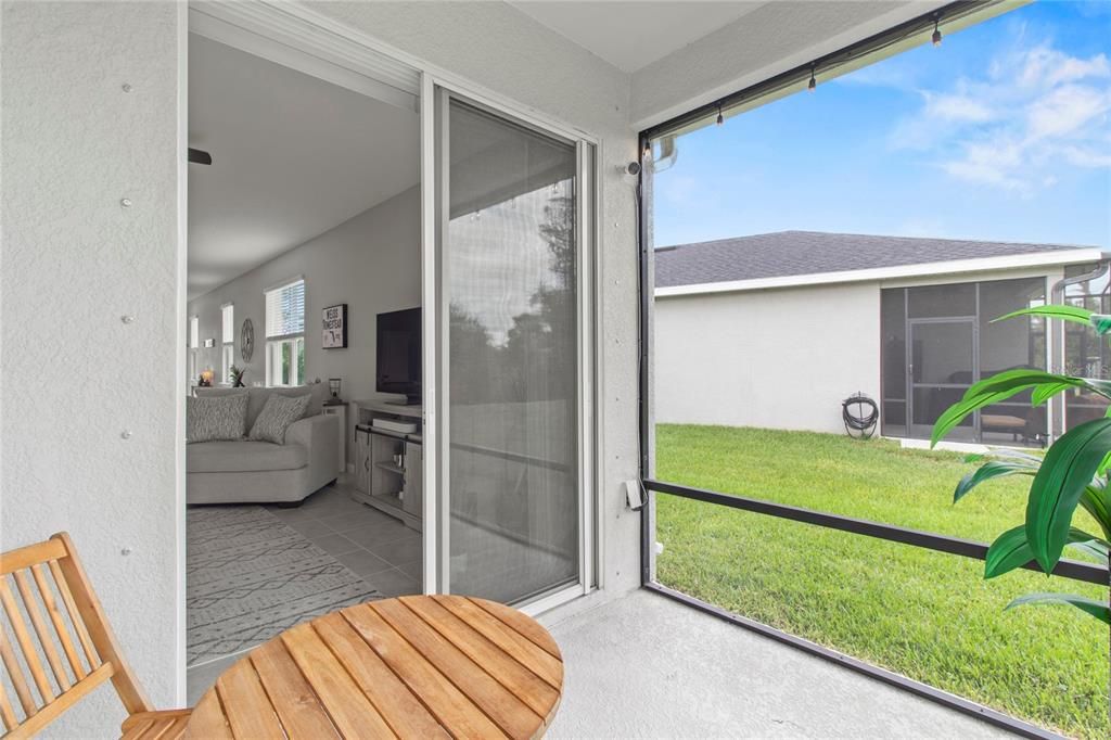 Activo con contrato: $329,000 (3 camas, 2 baños, 1509 Pies cuadrados)