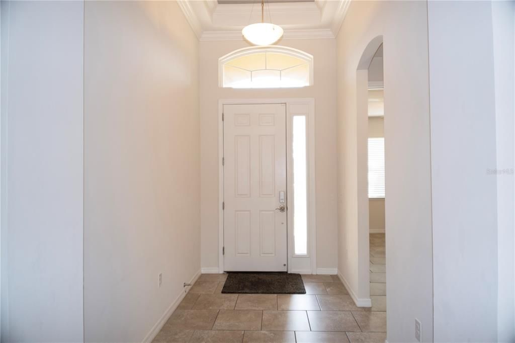 出租: $3,000 (3 贝兹, 2 浴室, 1984 平方英尺)