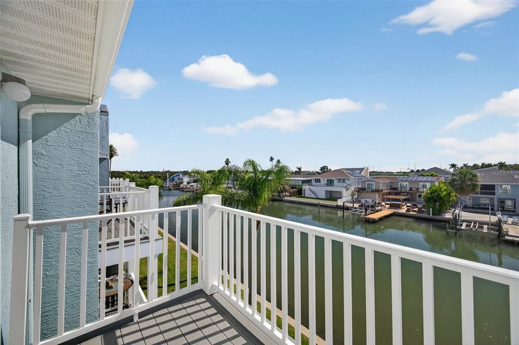 For Sale: $575,000 (2 beds, 2 baths, 1465 Square Feet)