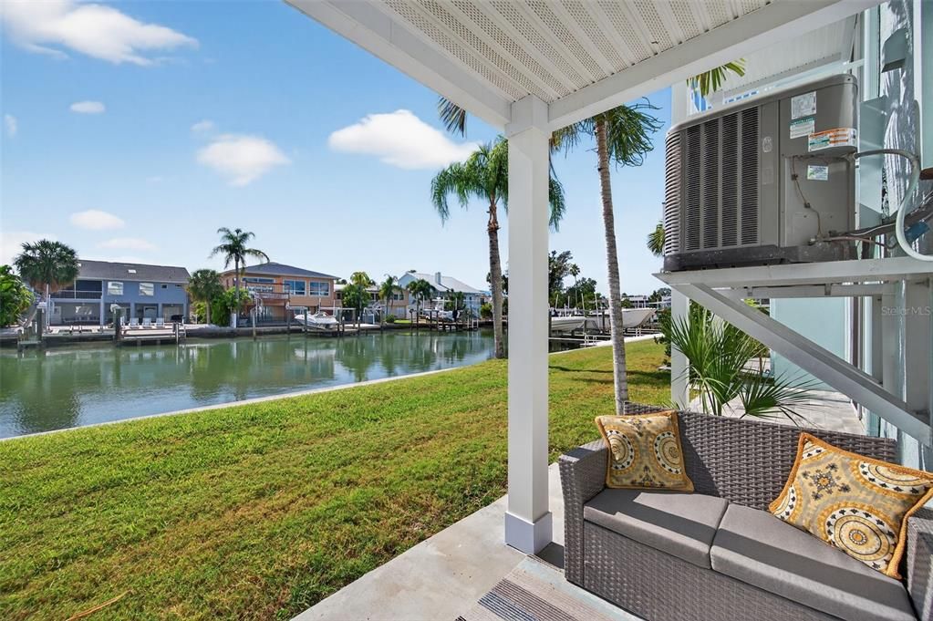 For Sale: $575,000 (2 beds, 2 baths, 1465 Square Feet)