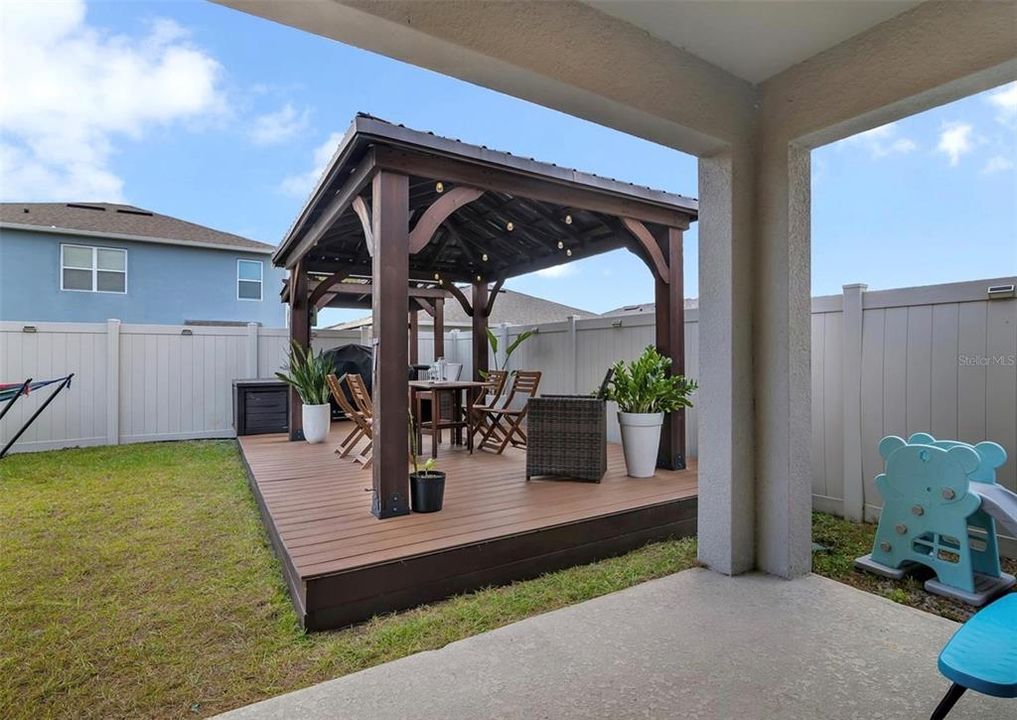 На продажу: $410,000 (4 спален, 2 ванн, 1830 Квадратных фут)