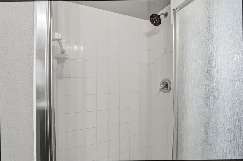 For Sale: $310,000 (3 beds, 2 baths, 1696 Square Feet)