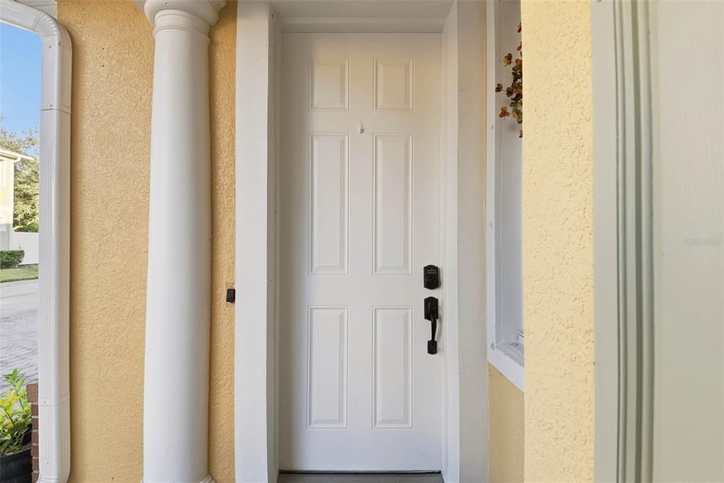 For Sale: $310,000 (3 beds, 2 baths, 1696 Square Feet)