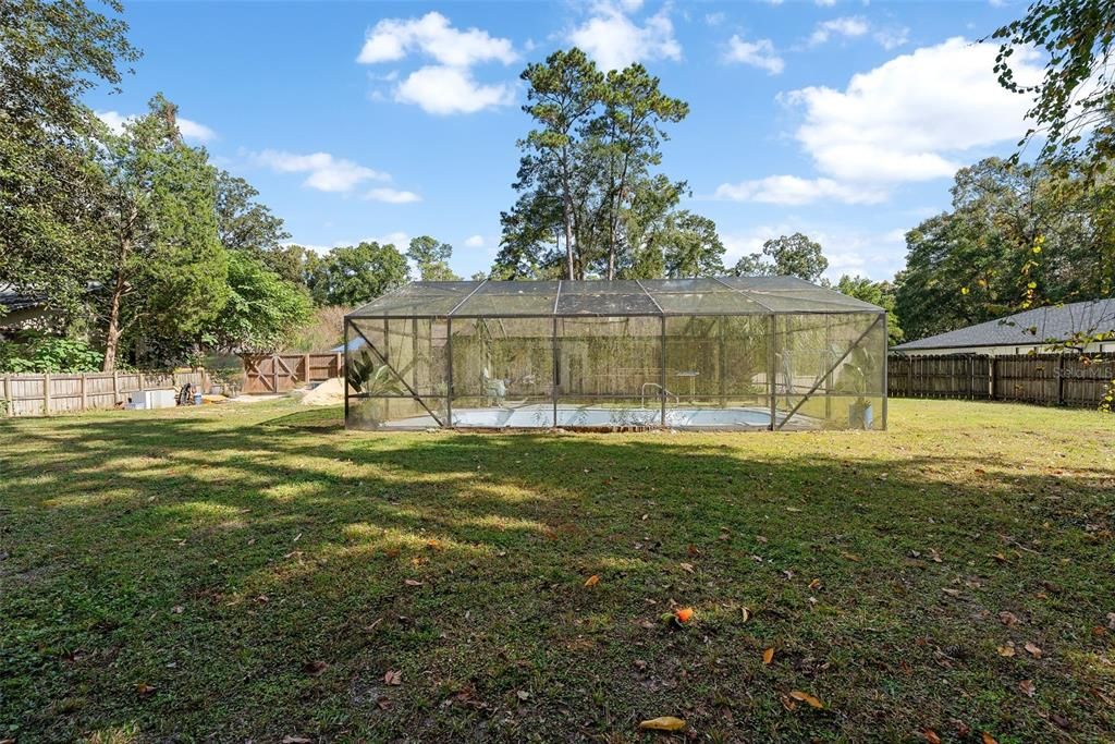 待售: $320,000 (3 贝兹, 2 浴室, 2212 平方英尺)