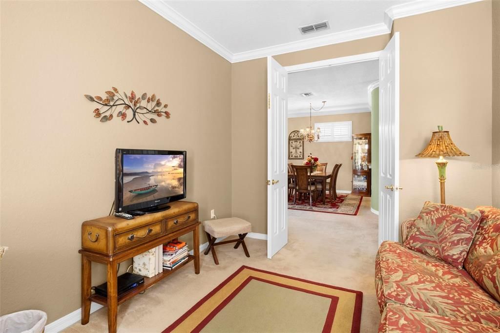 На продажу: $339,900 (2 спален, 2 ванн, 1822 Квадратных фут)