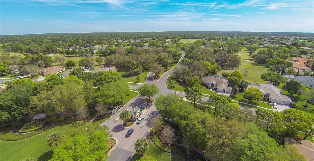 На продажу: $339,900 (2 спален, 2 ванн, 1822 Квадратных фут)